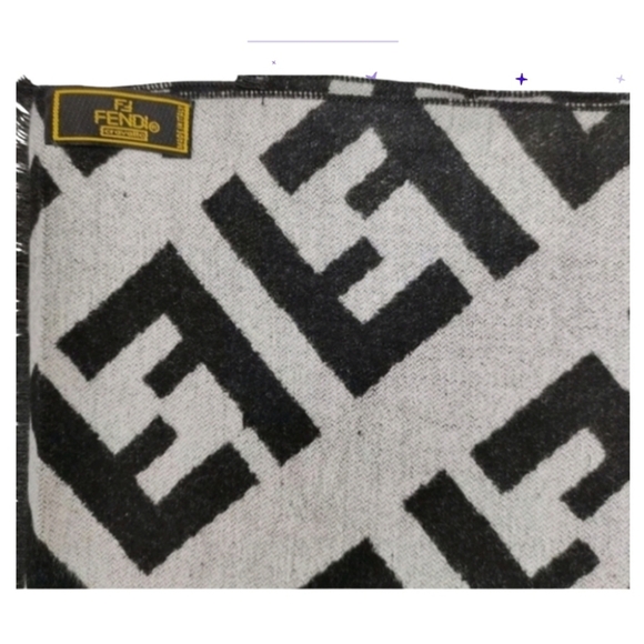 🧧NWOT Fendi Zucca Cashmere Scarf🥎GIFT - Picture 6 of 9